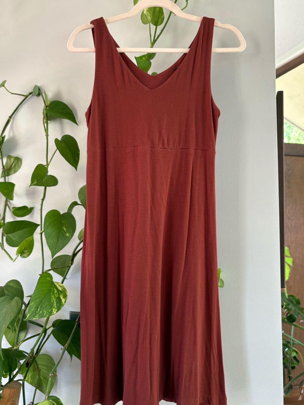 Athleta Sleeveless V-Neck Midi Dress in Rust